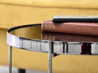 Stylowy mały stolik IBIA S CZARNY NIKIEL z lustrzanym blatem - wytrzymałe materiały