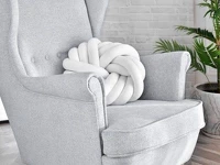 Fotel w stylu skandynawskim MALMO JASNY SZARY- DREWNO BUK - praktyczna tkanina